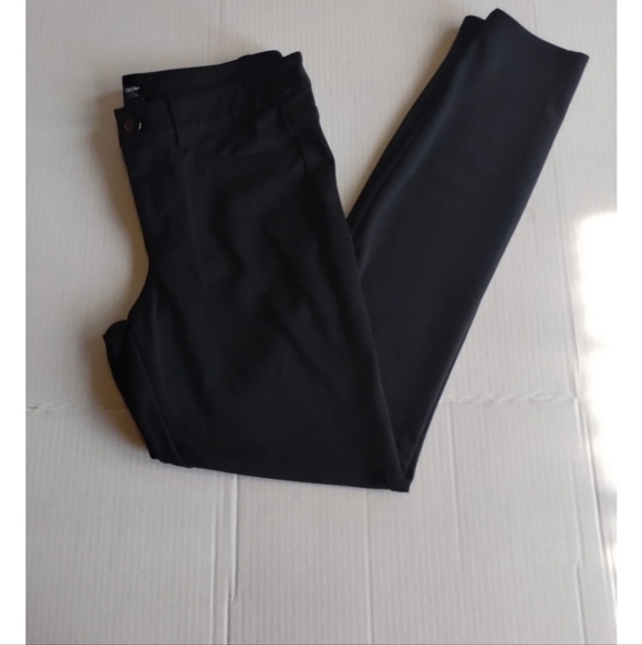 Mossimo Ladies leggings size medium - Picture 4 of 4